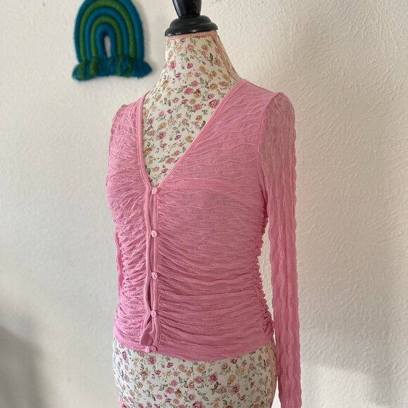 Pink ruched long sleeve V-neck top with buttons down the front - perfect for a f - Picture 2 of 3